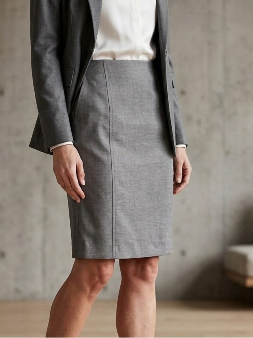 Kasper Seamed Skirt